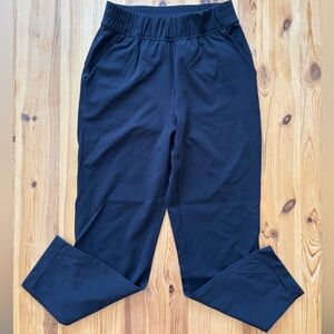 Aritzia Group by Babaton Weekender Pant